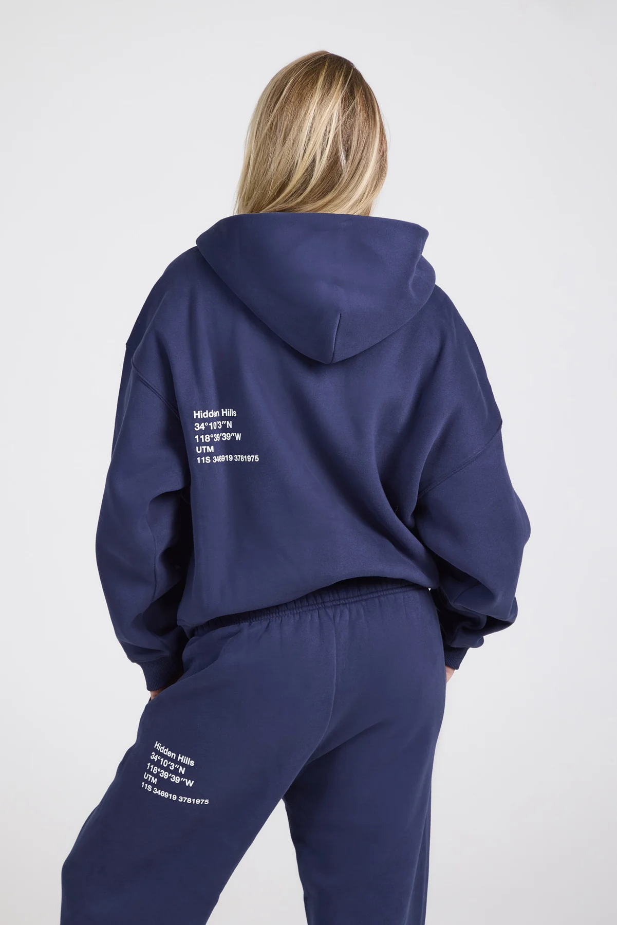 LABEL ZIP HOODIE FUTURE DUSK