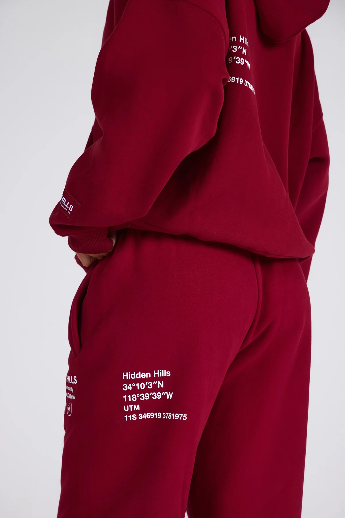 TAG STRAIGHT LEG SWEATPANTS BURGUNDY