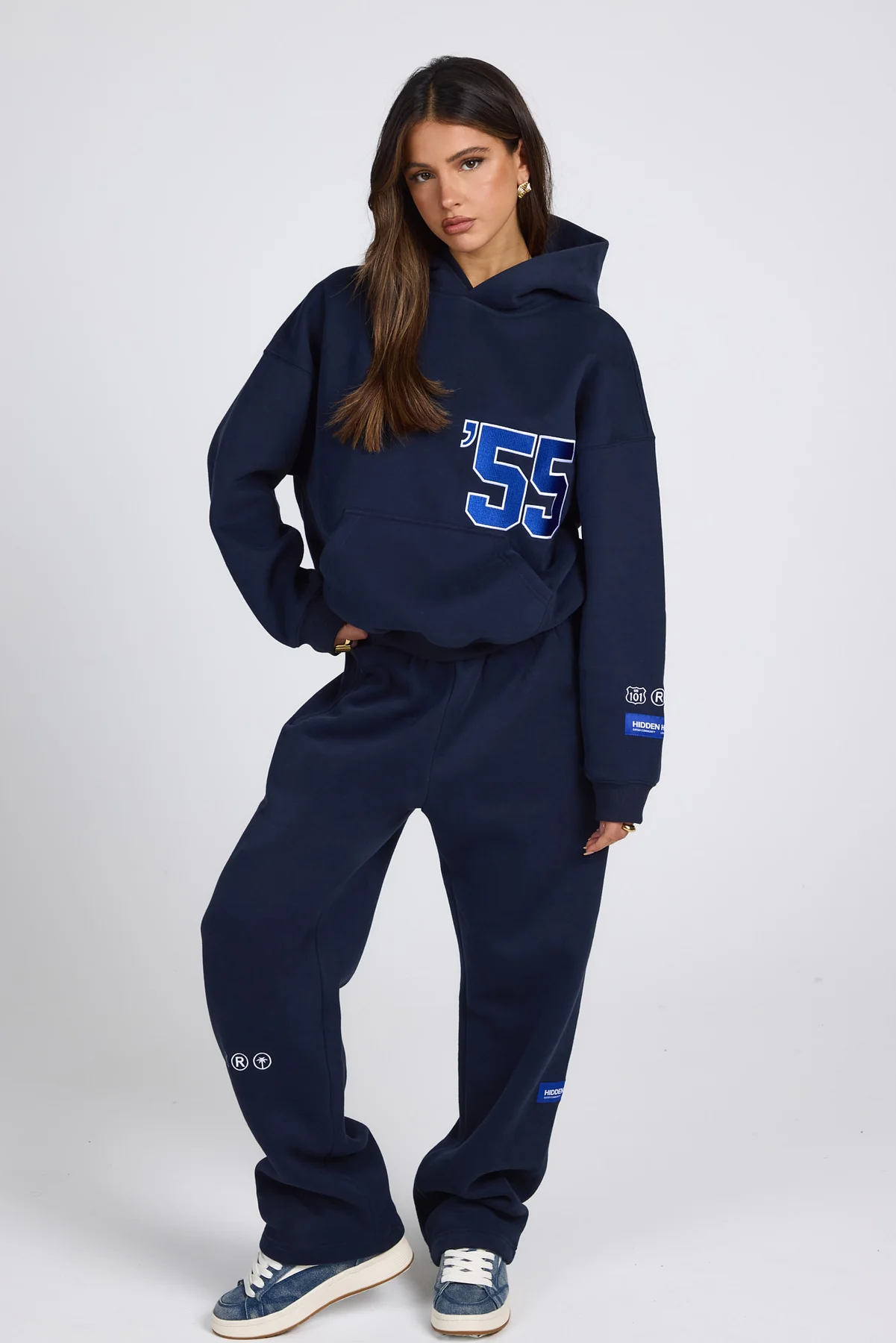 '55 EMBROIDERY HOODIE NAVY