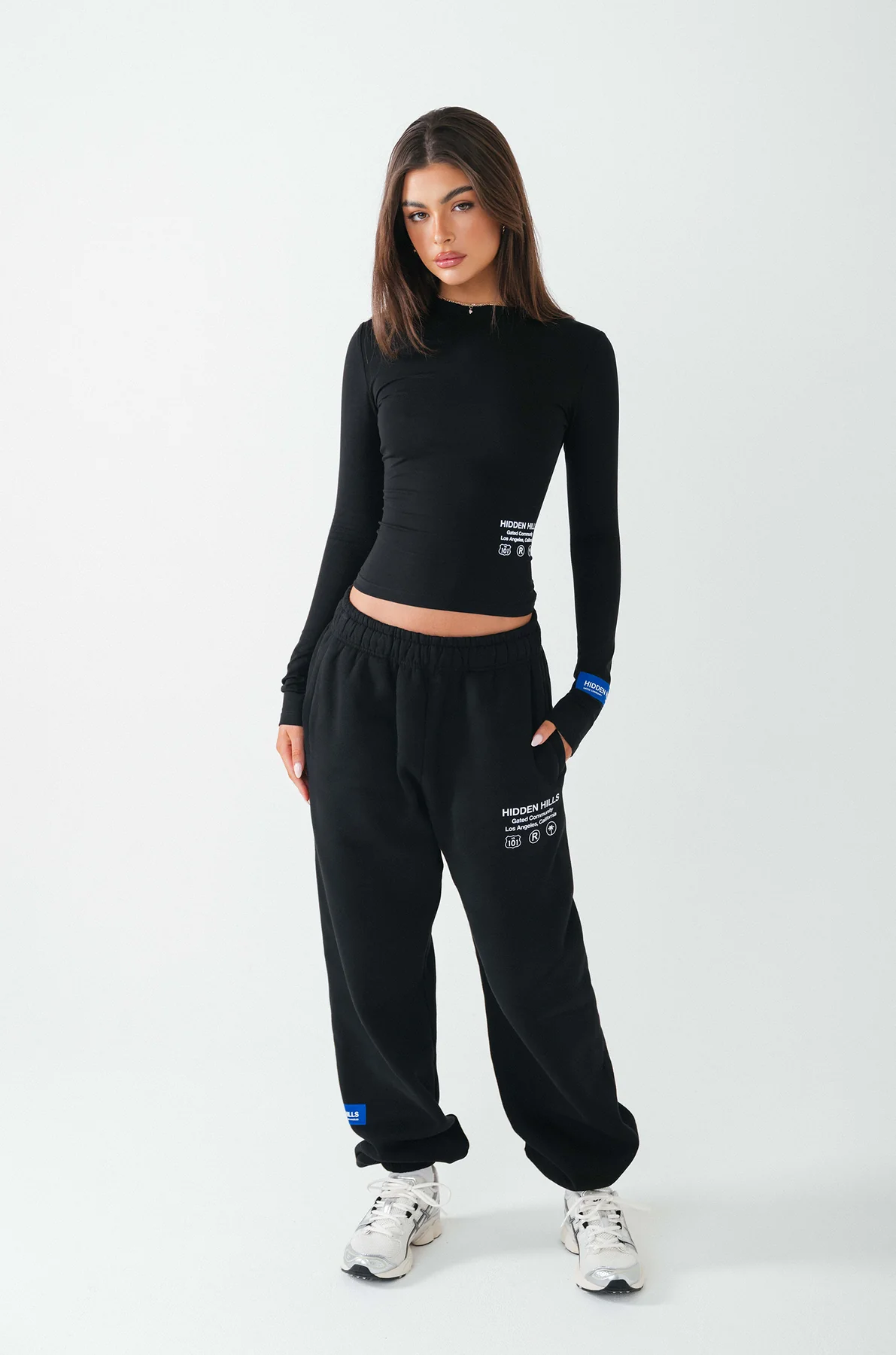 LABEL CUFFED SWEATPANTS BLACK