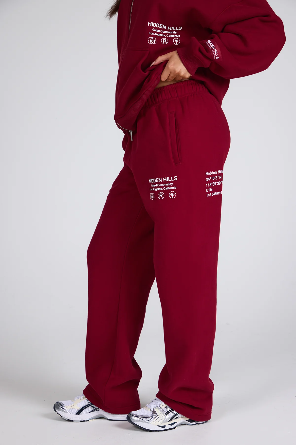 TAG STRAIGHT LEG SWEATPANTS BURGUNDY