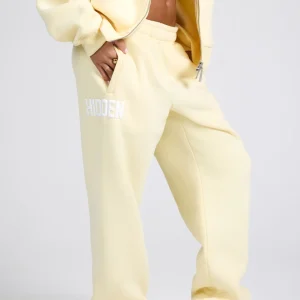 GATED COMMUNITY STRAIGHT LEG SWEATPANTS BUTTER YELLOW