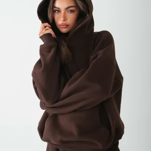 GATED COMMUNITY HOODIE DARK BROWN