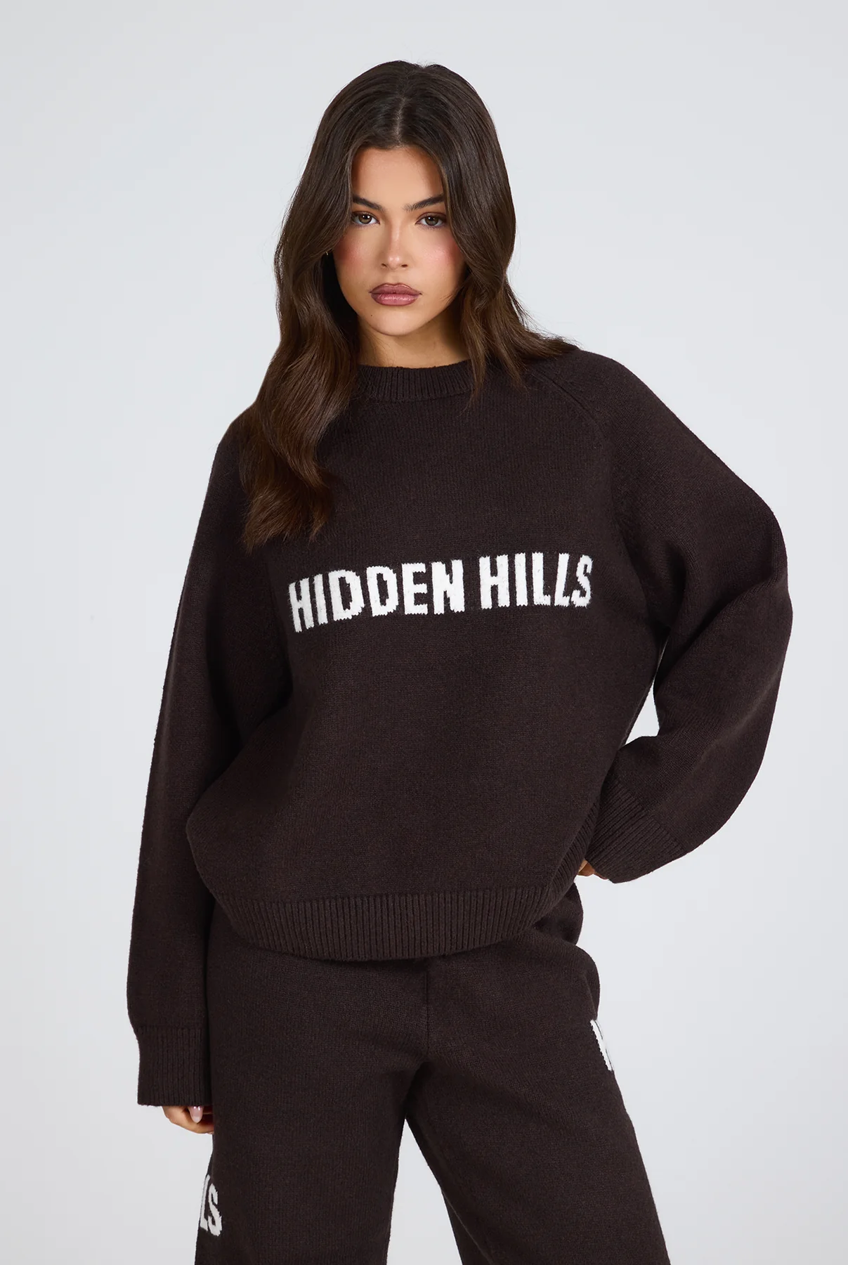KNIT SWEATER DARK BROWN