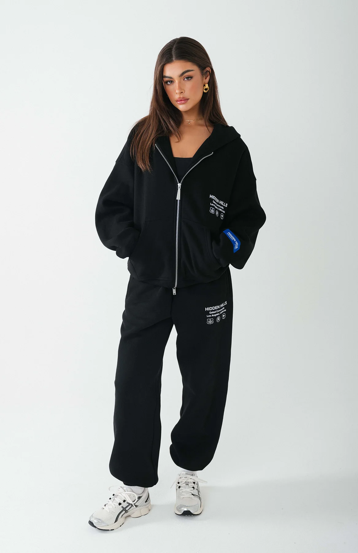 LABEL CUFFED SWEATPANTS BLACK